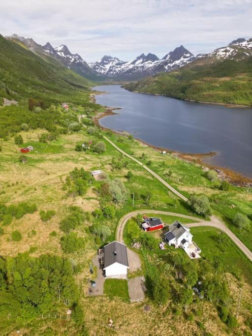 The Little Red Lofoten