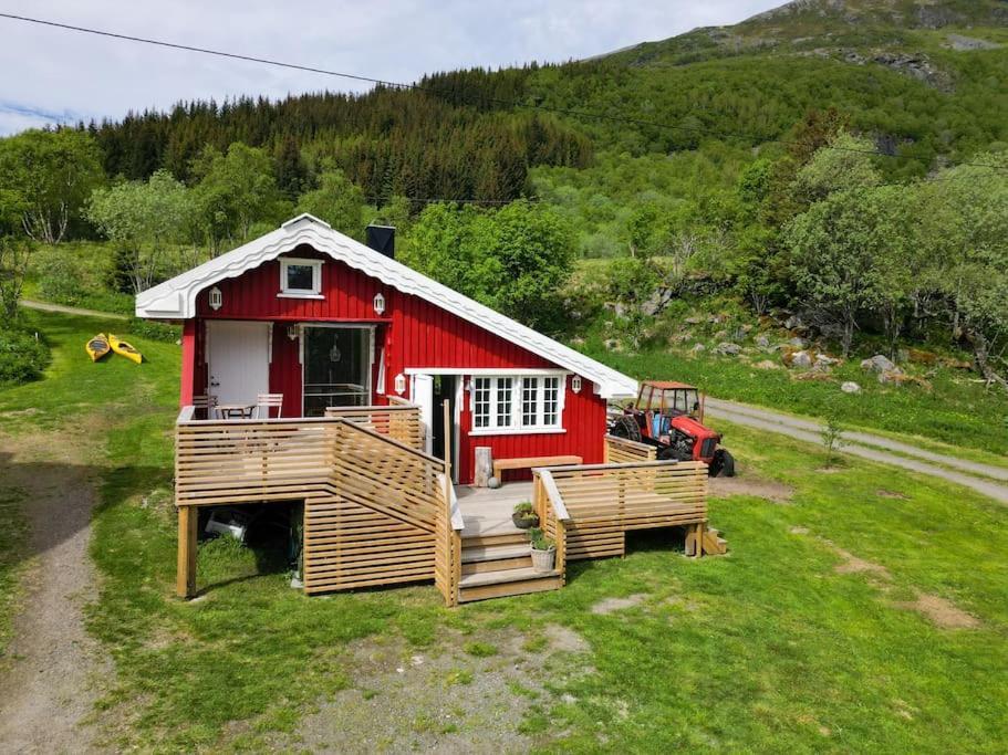 The Little Red Lofoten Holiday home Urda